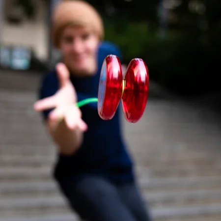 yoyo-factory-spinstar-red-04.jpg