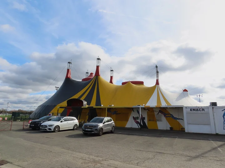 École nationale des arts du cirque de Rosny-sous-Bois (ENACR)